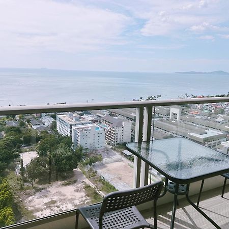 Riviera Jomtien By Daisy Pattaya 2 Apartamento Exterior foto