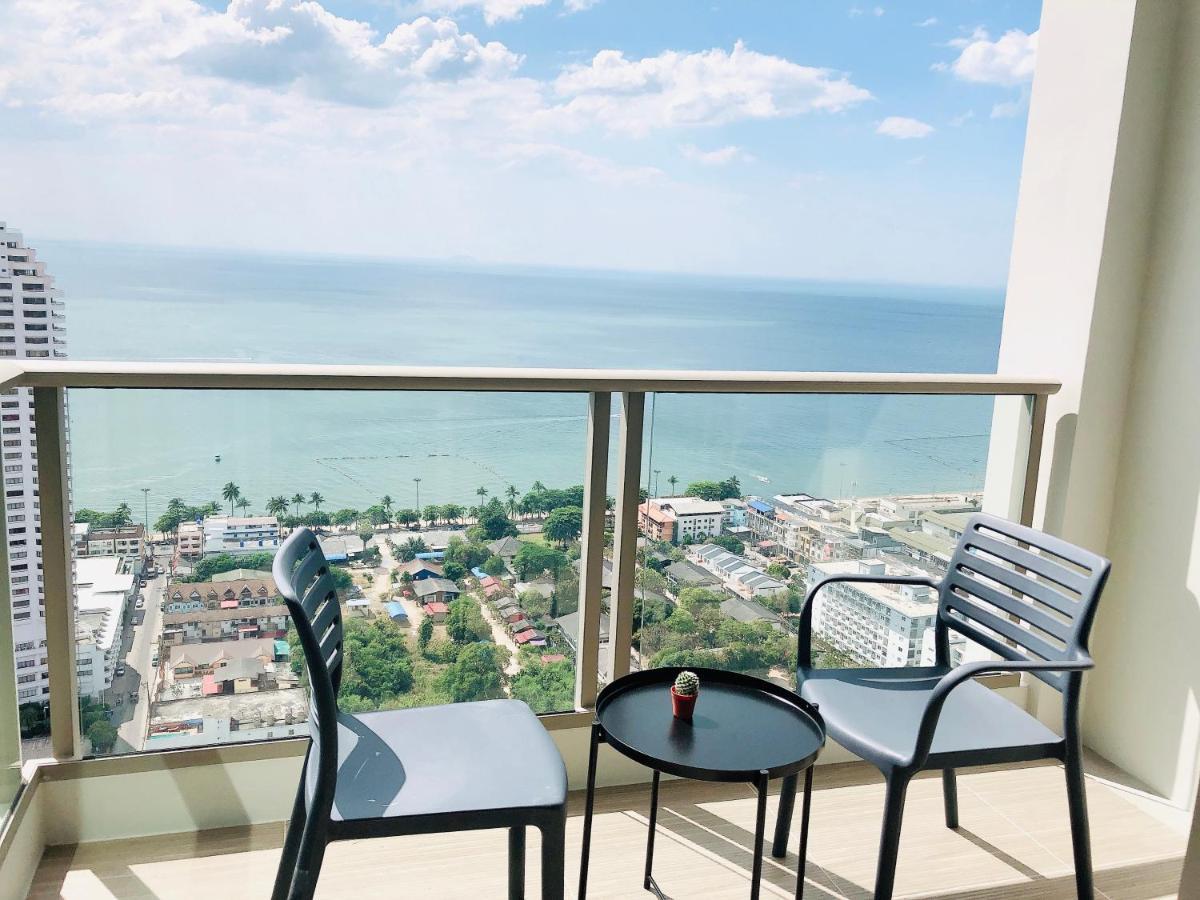 Riviera Jomtien By Daisy Pattaya 2 Apartamento Exterior foto