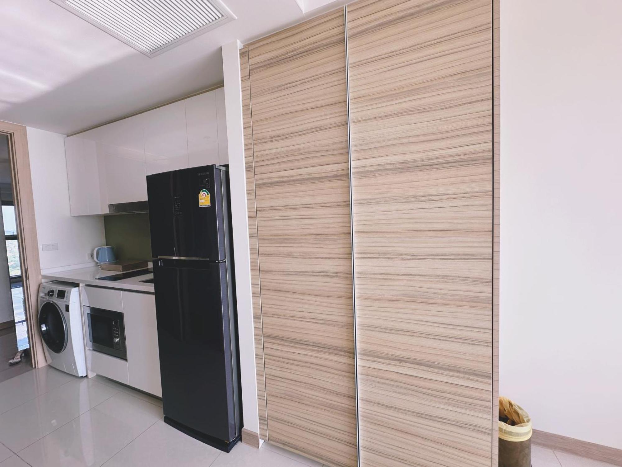Riviera Jomtien By Daisy Pattaya 2 Apartamento Exterior foto